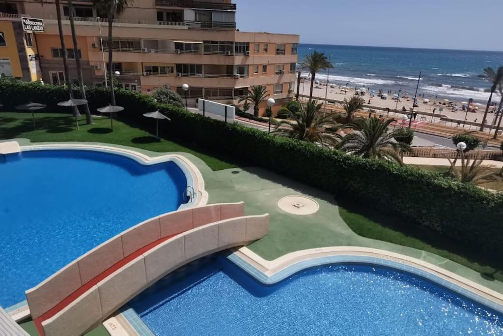 Lujoso Apartamento En Primera Linea De Playa Alicante Exterior foto